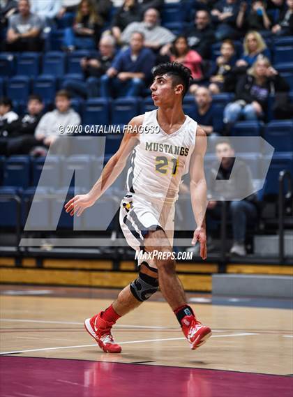 Thumbnail 2 in Old Bridge vs Marlboro (Shore Classic Showcase) photogallery.