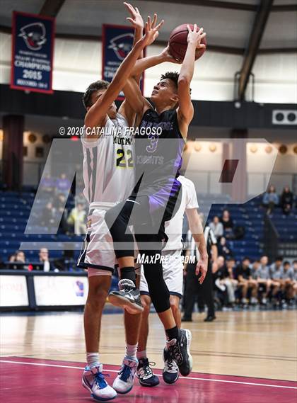 Thumbnail 2 in Old Bridge vs Marlboro (Shore Classic Showcase) photogallery.