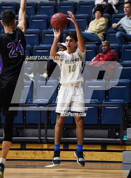 Thumbnail 3 in Old Bridge vs Marlboro (Shore Classic Showcase) photogallery.