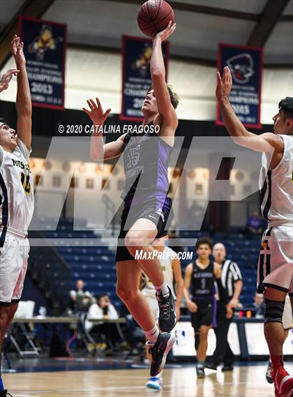 Thumbnail 3 in Old Bridge vs Marlboro (Shore Classic Showcase) photogallery.