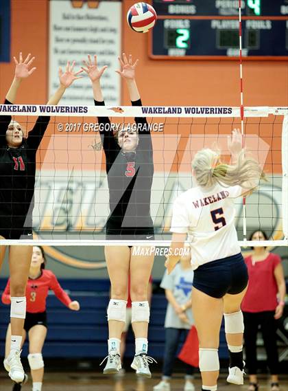 Thumbnail 2 in Liberty vs Wakeland photogallery.