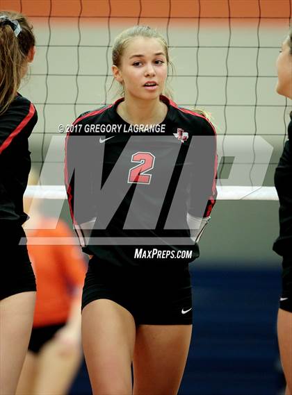 Thumbnail 3 in Liberty vs Wakeland photogallery.