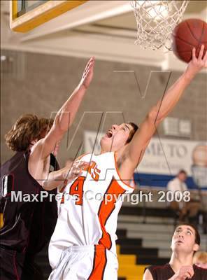 Thumbnail 3 in Bella Vista vs. Roseville (The Common Good Classic) photogallery.