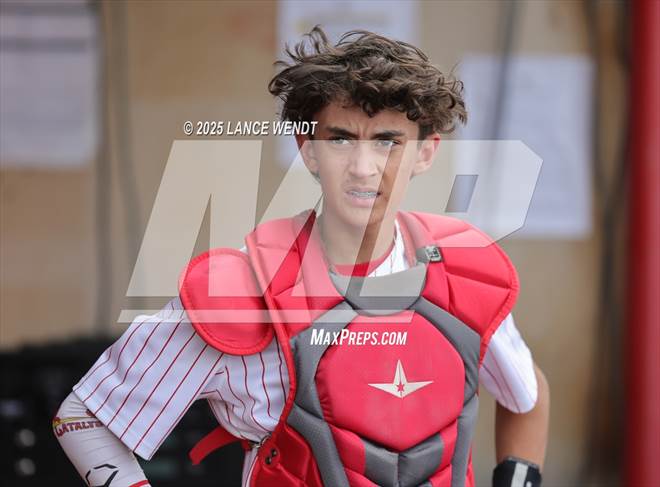 null - Photo 01