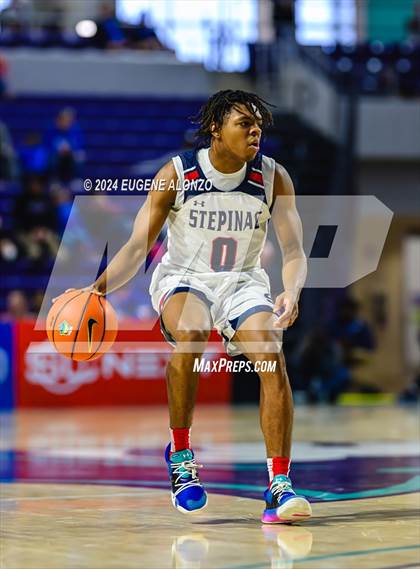 Thumbnail 3 in Archbishop Stepinac vs. IMG Academy (City of Palms Classic) photogallery.