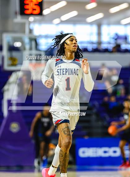 Thumbnail 1 in Archbishop Stepinac vs. IMG Academy (City of Palms Classic) photogallery.