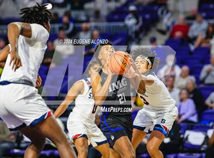 Thumbnail 1 in Archbishop Stepinac vs. IMG Academy (City of Palms Classic) photogallery.