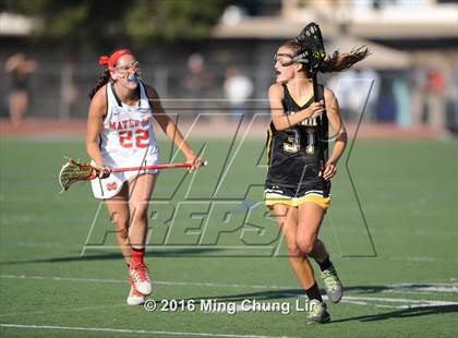 Thumbnail 2 in Foothill vs. Mater Dei (Orange County Final) photogallery.