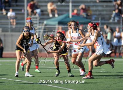 Thumbnail 2 in Foothill vs. Mater Dei (Orange County Final) photogallery.