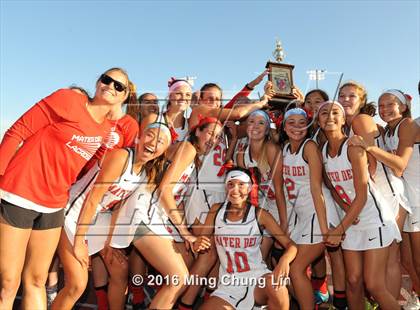 Thumbnail 1 in Foothill vs. Mater Dei (Orange County Final) photogallery.