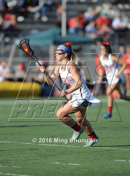Thumbnail 2 in Foothill vs. Mater Dei (Orange County Final) photogallery.