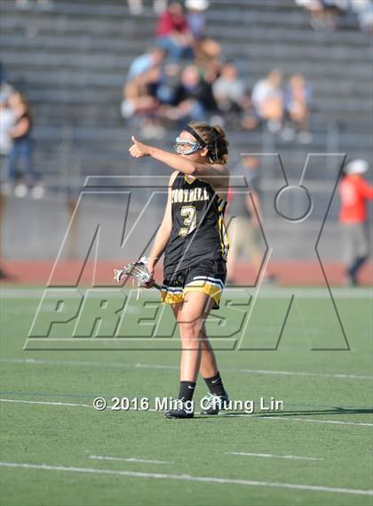 Thumbnail 3 in Foothill vs. Mater Dei (Orange County Final) photogallery.