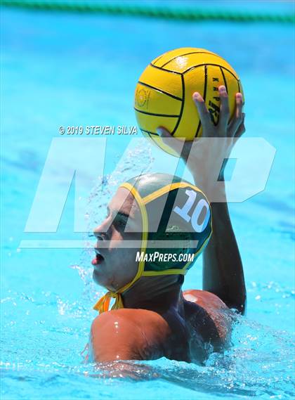 Thumbnail 3 in Patrick Henry vs. Torrey Pines (Rancho Bernardo Tournament) photogallery.