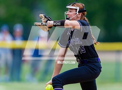 Thumbnail 2 in Freeburg vs Breese Central ( IHSA Class 2A Regional Championship)  photogallery.