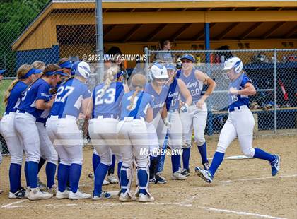 Thumbnail 1 in Freeburg vs Breese Central ( IHSA Class 2A Regional Championship)  photogallery.