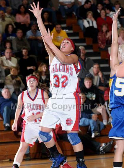 Thumbnail 1 in Christian Brothers vs. Linden (CIF SJS D4 Playoffs) photogallery.