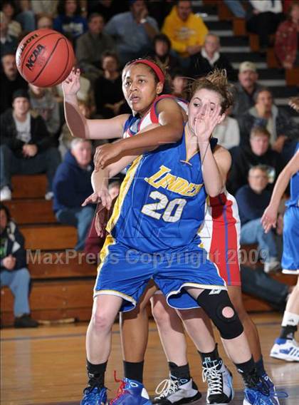 Thumbnail 3 in Christian Brothers vs. Linden (CIF SJS D4 Playoffs) photogallery.