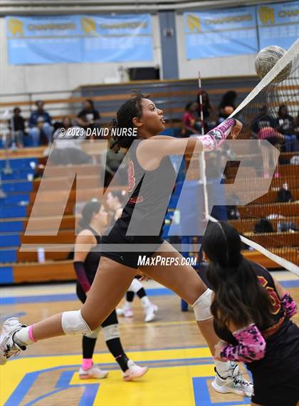 Thumbnail 3 in Highland @ Quartz Hill photogallery.