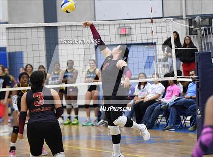 Thumbnail 1 in Highland @ Quartz Hill photogallery.