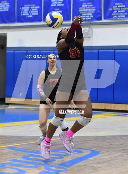 Thumbnail 3 in Highland @ Quartz Hill photogallery.