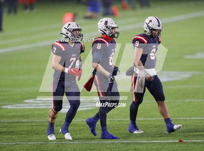 Thumbnail 3 in Aubrey @ Graham (UIL 4A Regional Semifinal Playoff) photogallery.