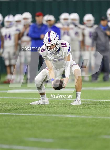 Thumbnail 2 in Aubrey @ Graham (UIL 4A Regional Semifinal Playoff) photogallery.