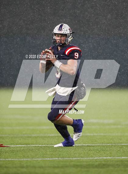 Thumbnail 1 in Aubrey @ Graham (UIL 4A Regional Semifinal Playoff) photogallery.