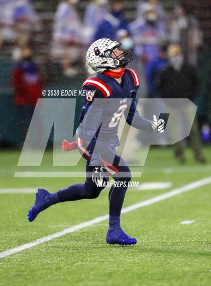 Thumbnail 3 in Aubrey @ Graham (UIL 4A Regional Semifinal Playoff) photogallery.