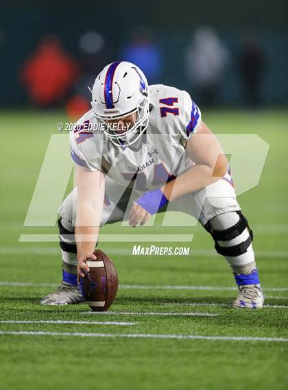 Thumbnail 2 in Aubrey @ Graham (UIL 4A Regional Semifinal Playoff) photogallery.