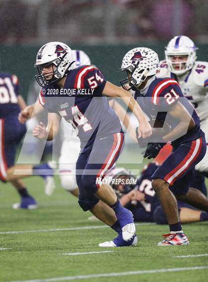 Thumbnail 3 in Aubrey @ Graham (UIL 4A Regional Semifinal Playoff) photogallery.