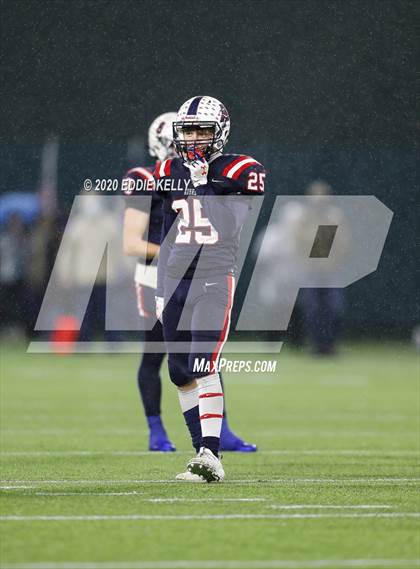 Thumbnail 1 in Aubrey @ Graham (UIL 4A Regional Semifinal Playoff) photogallery.