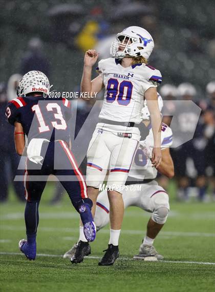 Thumbnail 2 in Aubrey @ Graham (UIL 4A Regional Semifinal Playoff) photogallery.