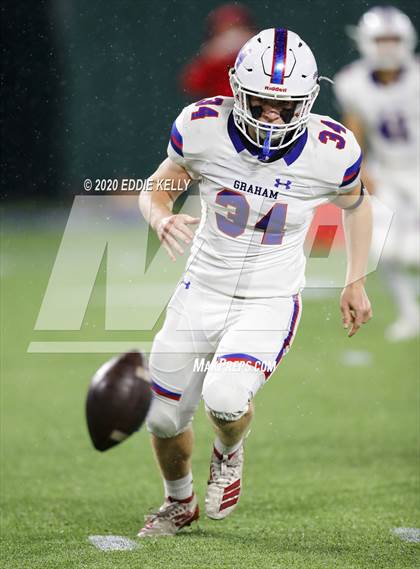 Thumbnail 3 in Aubrey @ Graham (UIL 4A Regional Semifinal Playoff) photogallery.