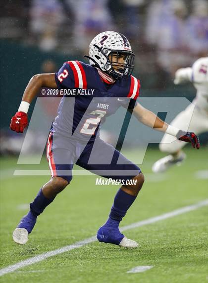 Thumbnail 3 in Aubrey @ Graham (UIL 4A Regional Semifinal Playoff) photogallery.