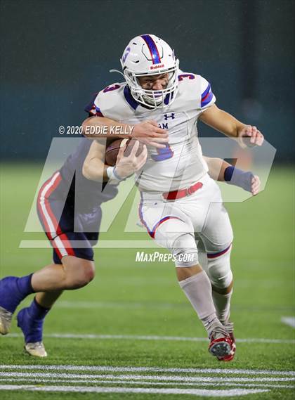 Thumbnail 3 in Aubrey @ Graham (UIL 4A Regional Semifinal Playoff) photogallery.