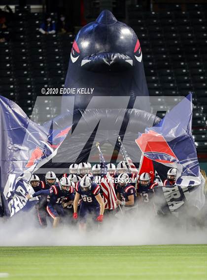 Thumbnail 1 in Aubrey @ Graham (UIL 4A Regional Semifinal Playoff) photogallery.