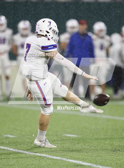 Thumbnail 1 in Aubrey @ Graham (UIL 4A Regional Semifinal Playoff) photogallery.
