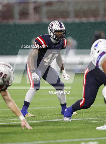 Thumbnail 2 in Aubrey @ Graham (UIL 4A Regional Semifinal Playoff) photogallery.