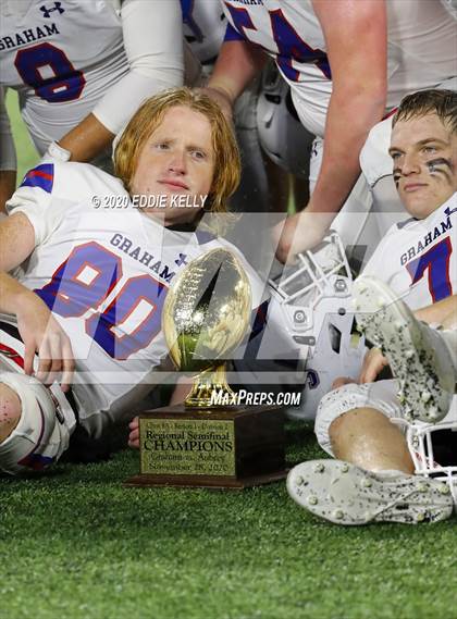Thumbnail 2 in Aubrey @ Graham (UIL 4A Regional Semifinal Playoff) photogallery.