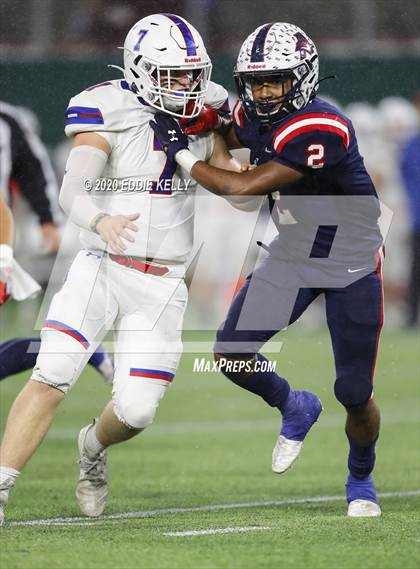 Thumbnail 3 in Aubrey @ Graham (UIL 4A Regional Semifinal Playoff) photogallery.
