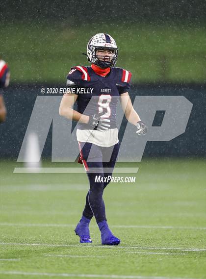 Thumbnail 3 in Aubrey @ Graham (UIL 4A Regional Semifinal Playoff) photogallery.