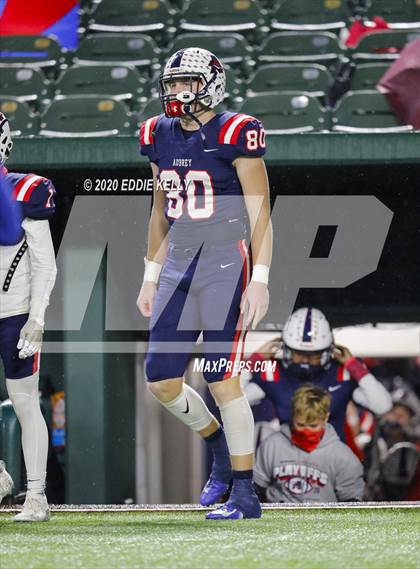 Thumbnail 1 in Aubrey @ Graham (UIL 4A Regional Semifinal Playoff) photogallery.