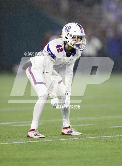 Thumbnail 1 in Aubrey @ Graham (UIL 4A Regional Semifinal Playoff) photogallery.