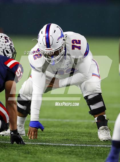 Thumbnail 1 in Aubrey @ Graham (UIL 4A Regional Semifinal Playoff) photogallery.
