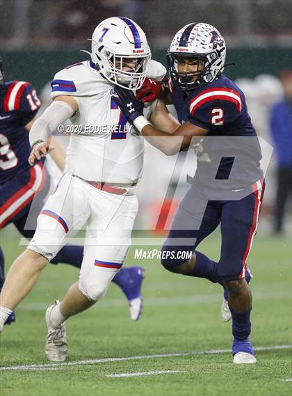 Thumbnail 2 in Aubrey @ Graham (UIL 4A Regional Semifinal Playoff) photogallery.