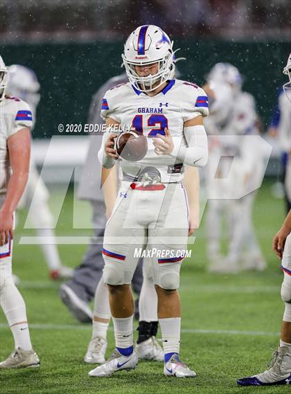 Thumbnail 1 in Aubrey @ Graham (UIL 4A Regional Semifinal Playoff) photogallery.