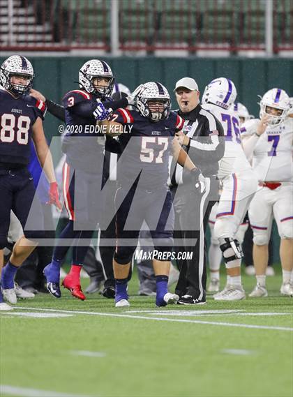Thumbnail 1 in Aubrey @ Graham (UIL 4A Regional Semifinal Playoff) photogallery.