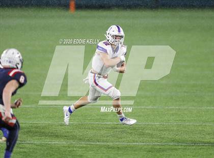 Thumbnail 3 in Aubrey @ Graham (UIL 4A Regional Semifinal Playoff) photogallery.