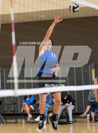 Thumbnail 1 in Lone Peak vs. Catalina Foothills (Epic Tourneys Invite) photogallery.
