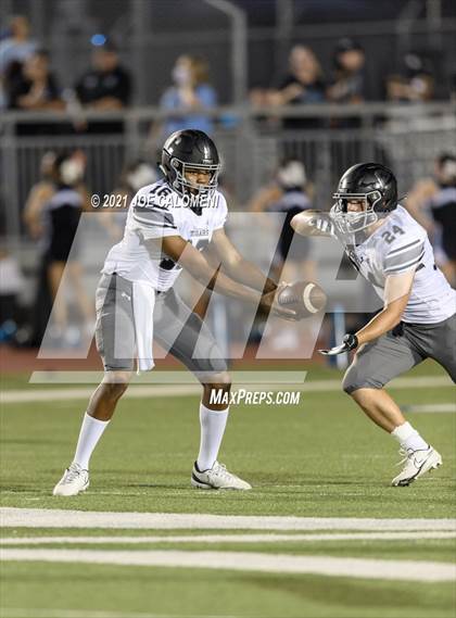 Thumbnail 3 in Clark vs Harlan photogallery.